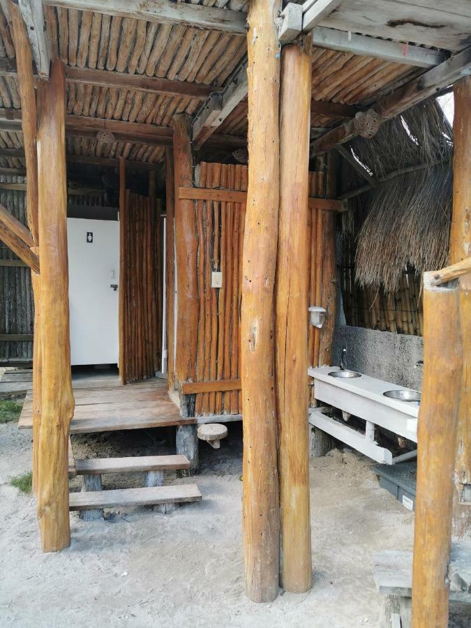 Las Cabanas Del Doctor Mahahual Exterior photo
