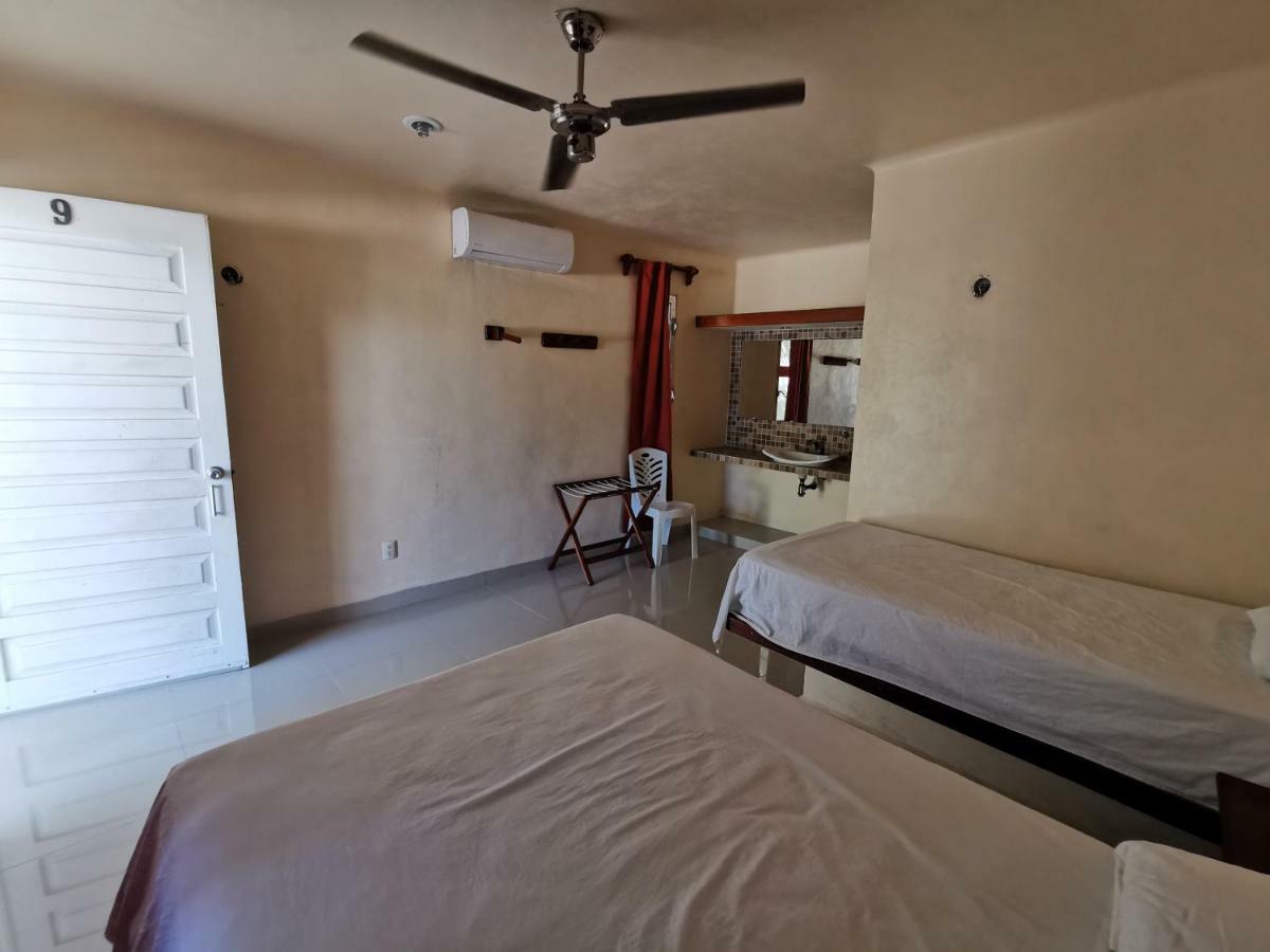 Las Cabanas Del Doctor Mahahual Exterior photo